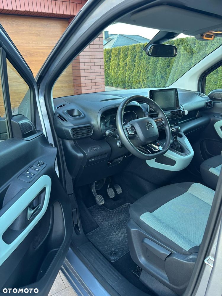 Citroën Berlingo XL 7-Sitzer BlueHDi 130 FEEL - 10
