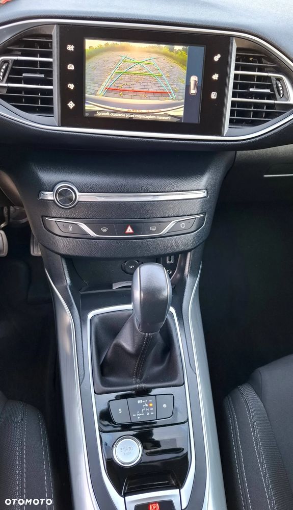Peugeot 308 PureTech 130 EAT6 Stop & Start Allure - 22