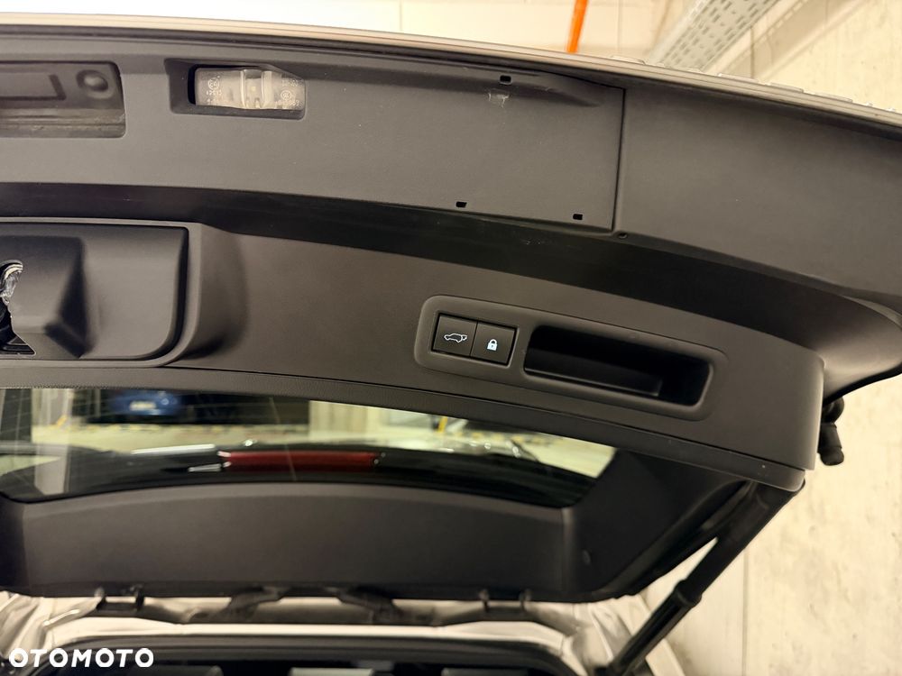 Lexus UX - 27