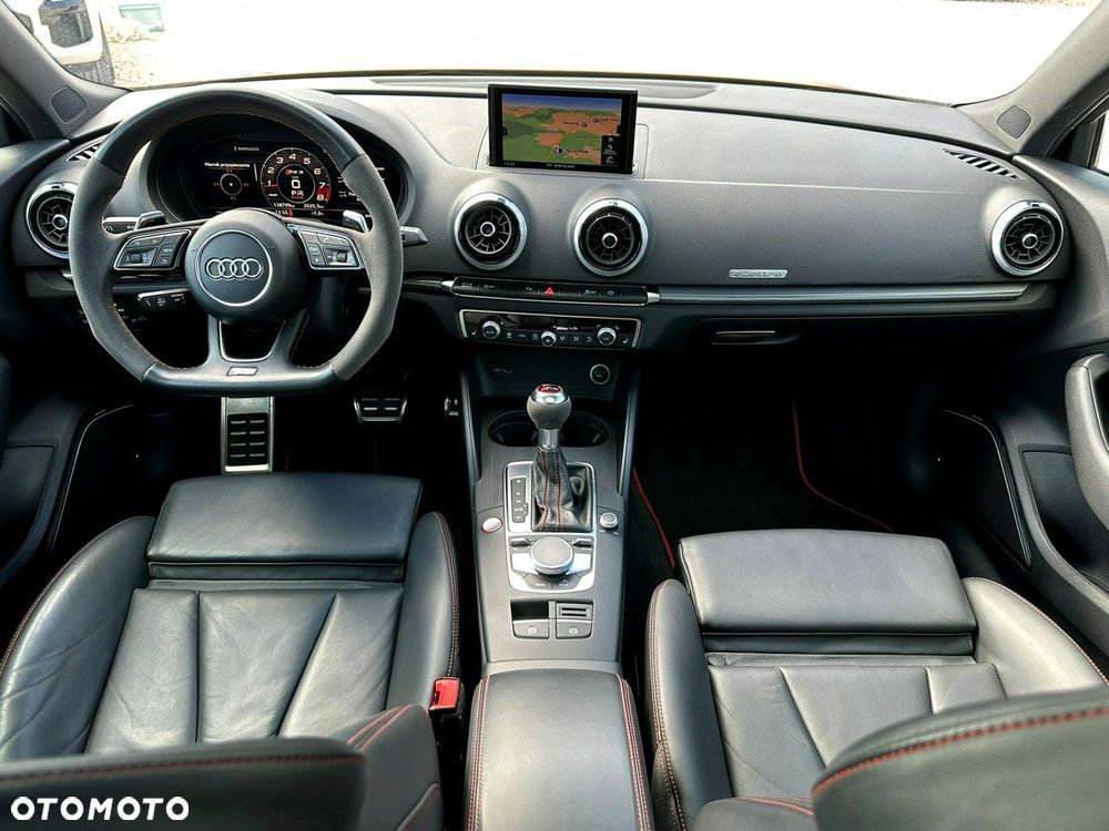 Audi RS3 Sportback 2.5 TFSI Quattro S tronic - 24