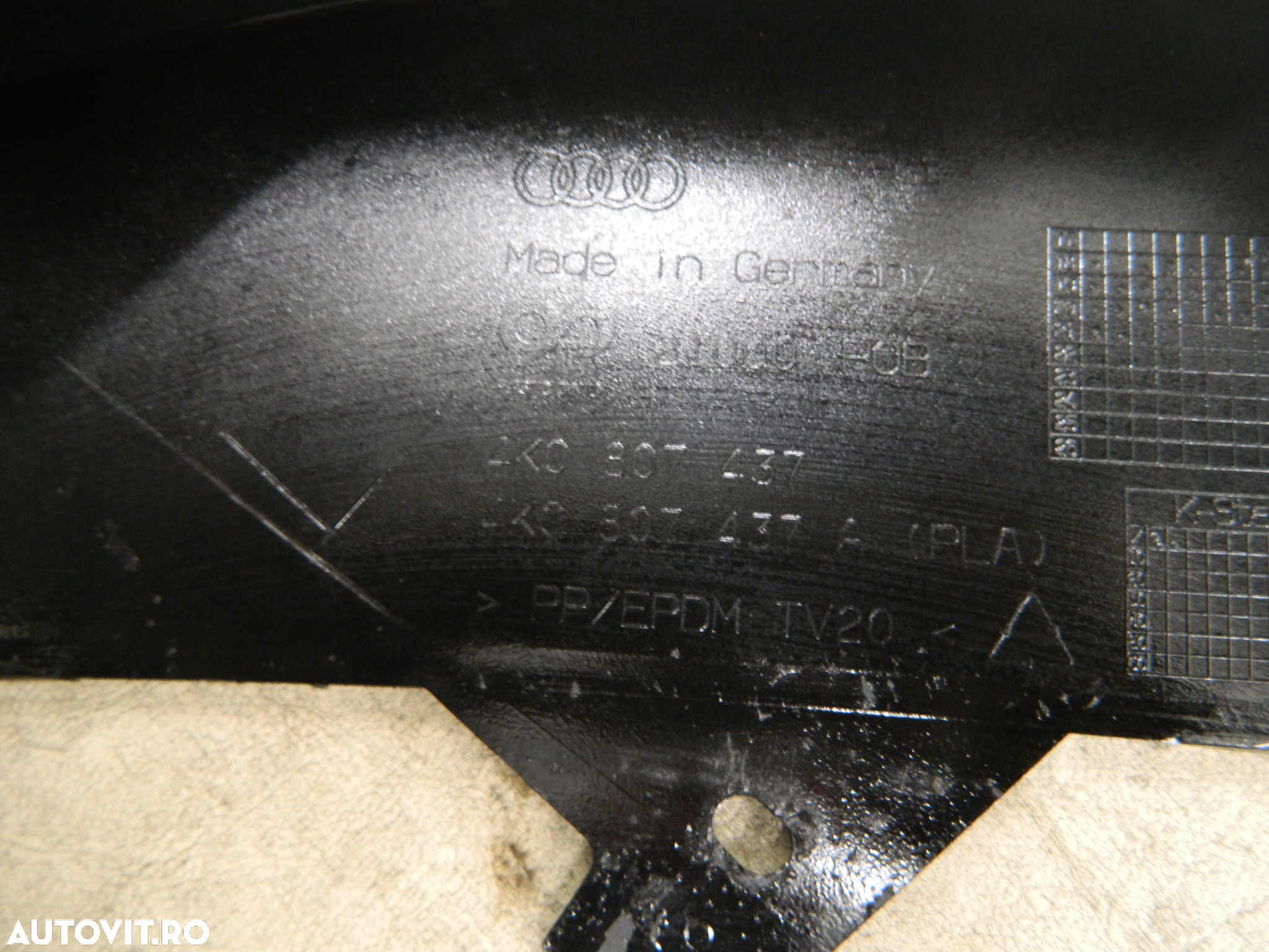 Bara fata Audi A6, 4K, C8, 2019, 2020, 2021, 2022, 4K0807437. - 2
