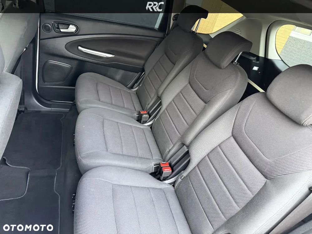 Ford S-Max 2.0 TDCi DPF Titanium - 26