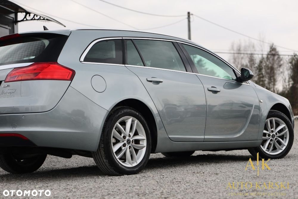 Opel Insignia - 12