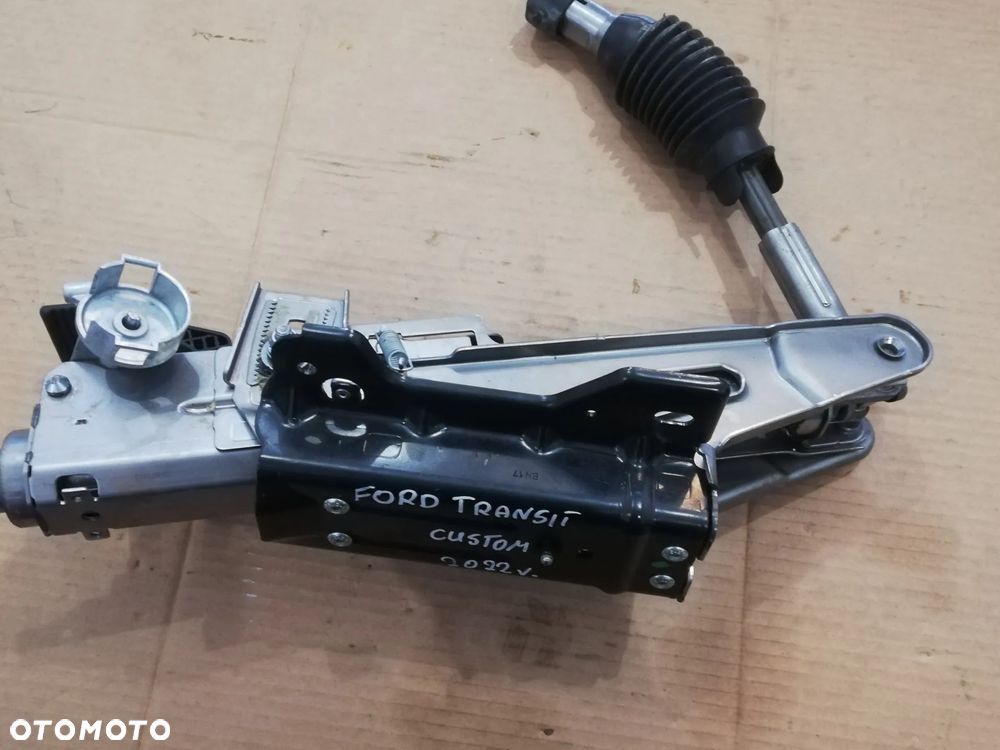 kolumna kierownicza krzyżak Ford MK8 CUSTOM LIFT 19-23 ROK