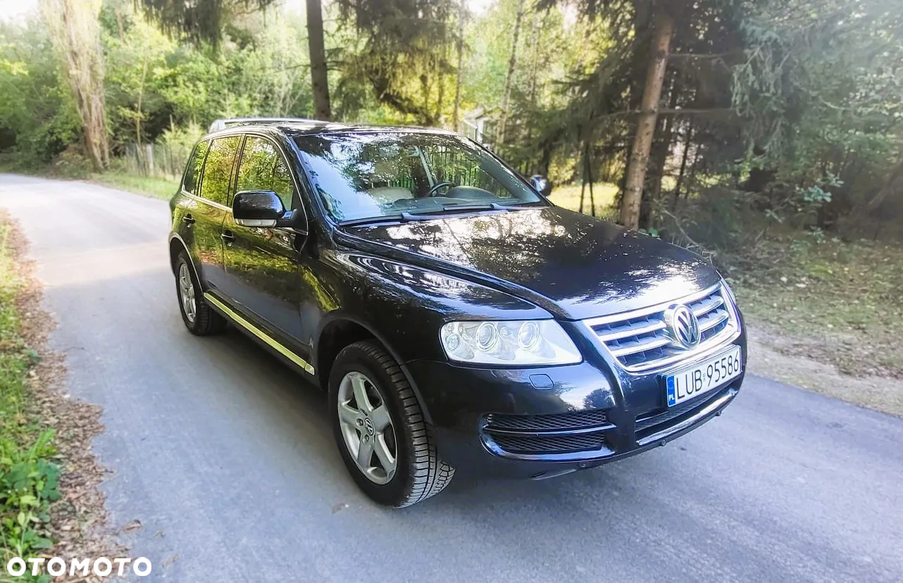 Volkswagen Touareg 4.2 V8 Automatik Individual - 2