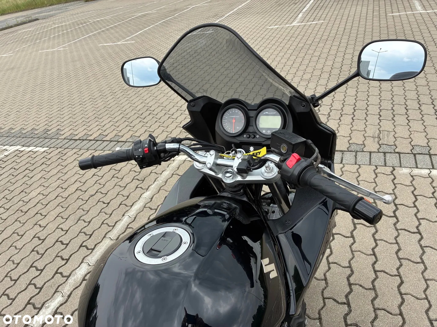 Suzuki Bandit - 10