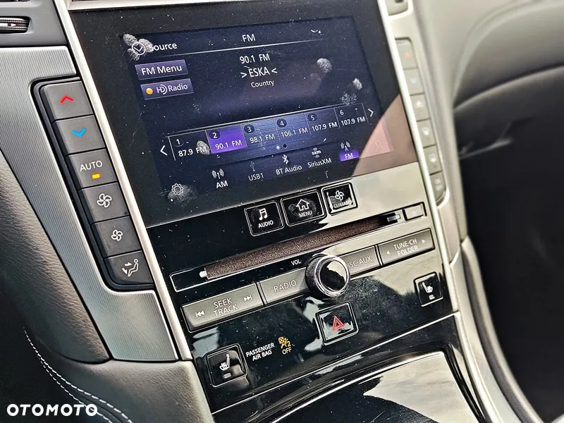 Infiniti Q60 - 35