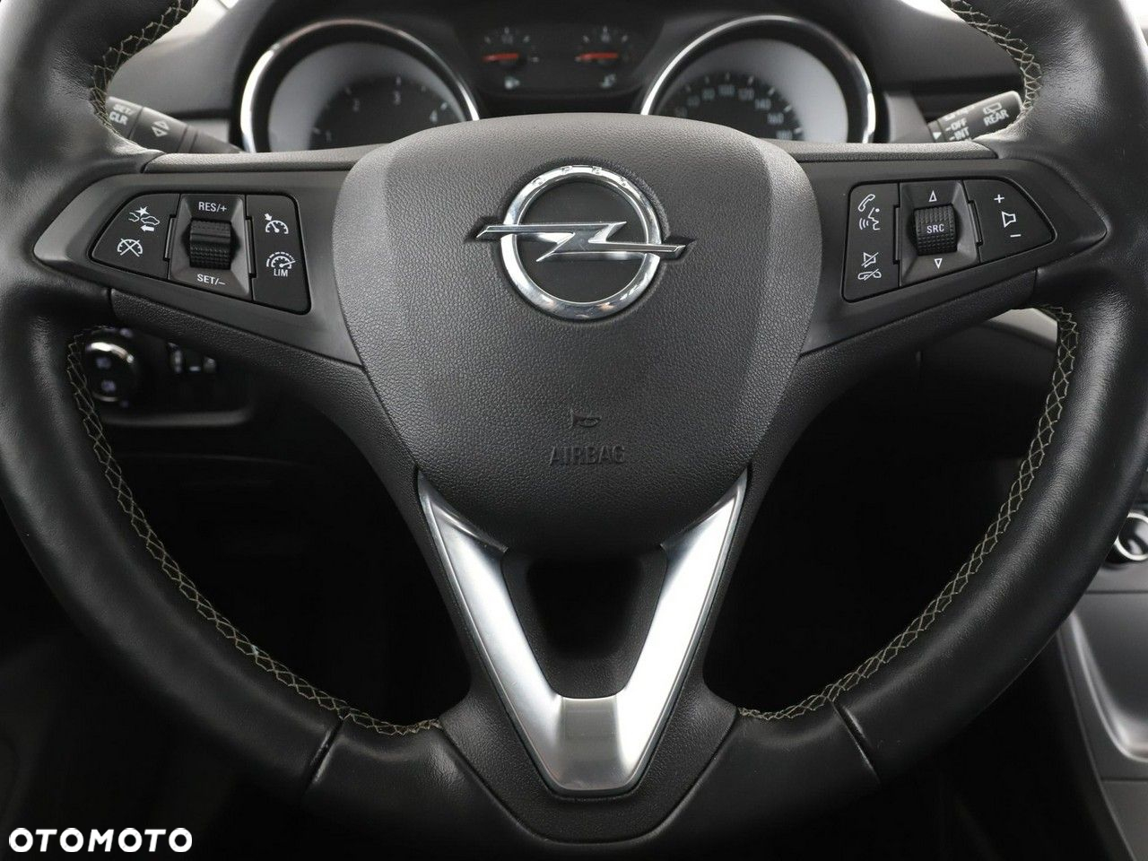 Opel Astra 1.6 D (CDTI) Start/Stop Edition - 21