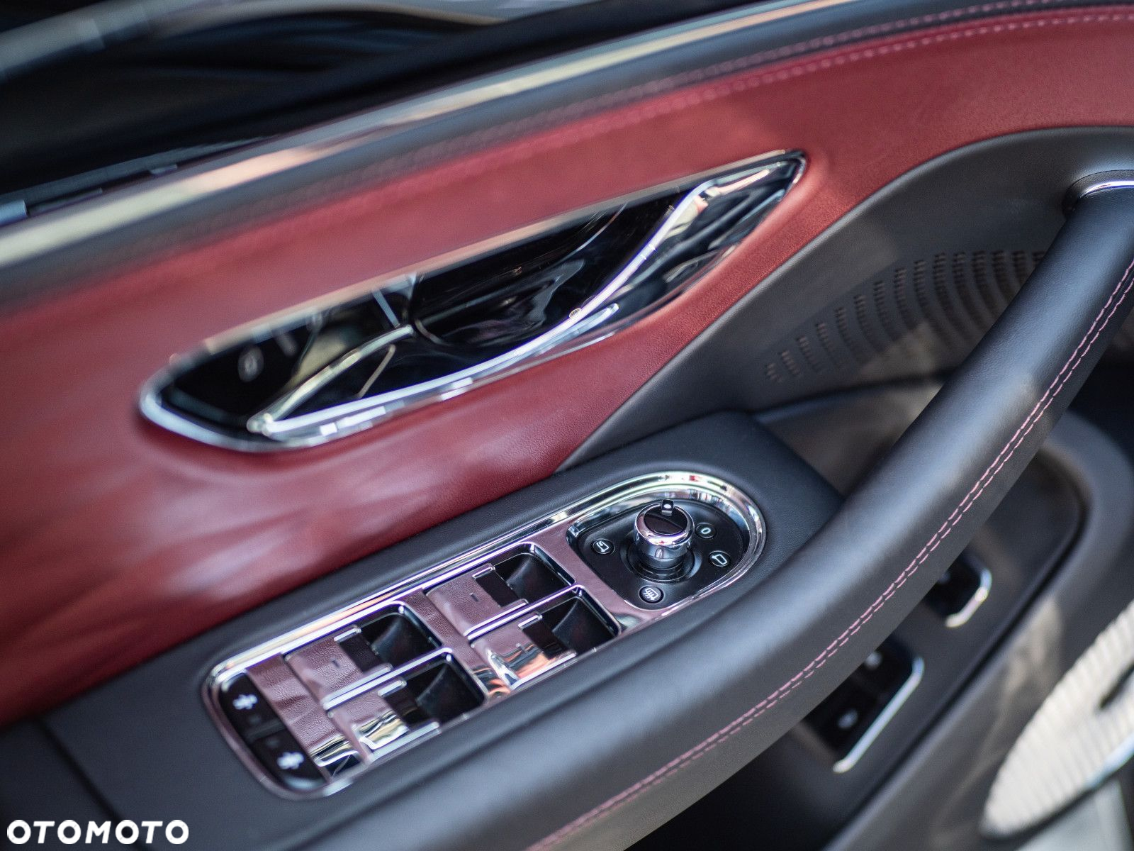 Bentley Flying Spur - 18