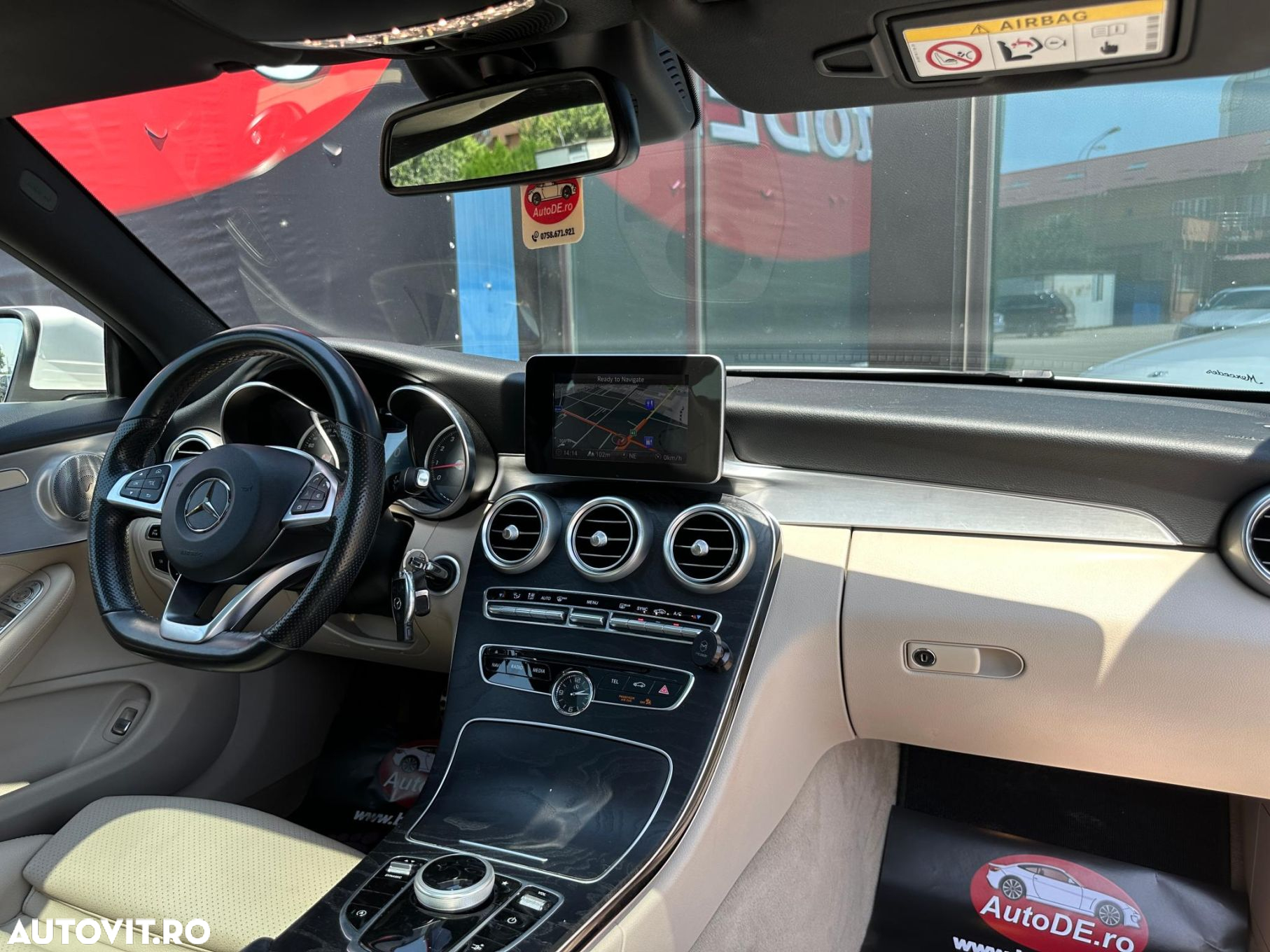 Mercedes-Benz C - 9