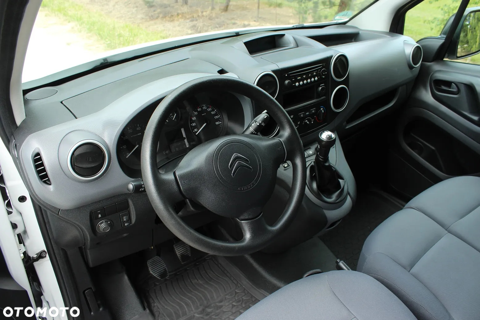 Citroën BERLINGO - 21