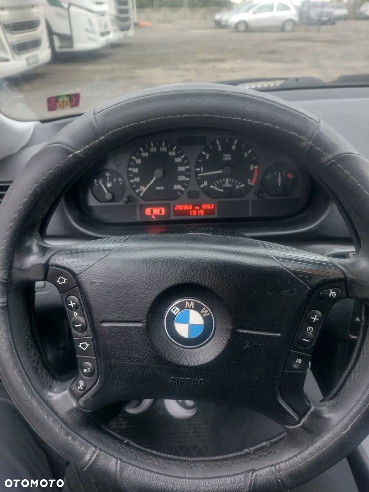 BMW Seria 3 - 7