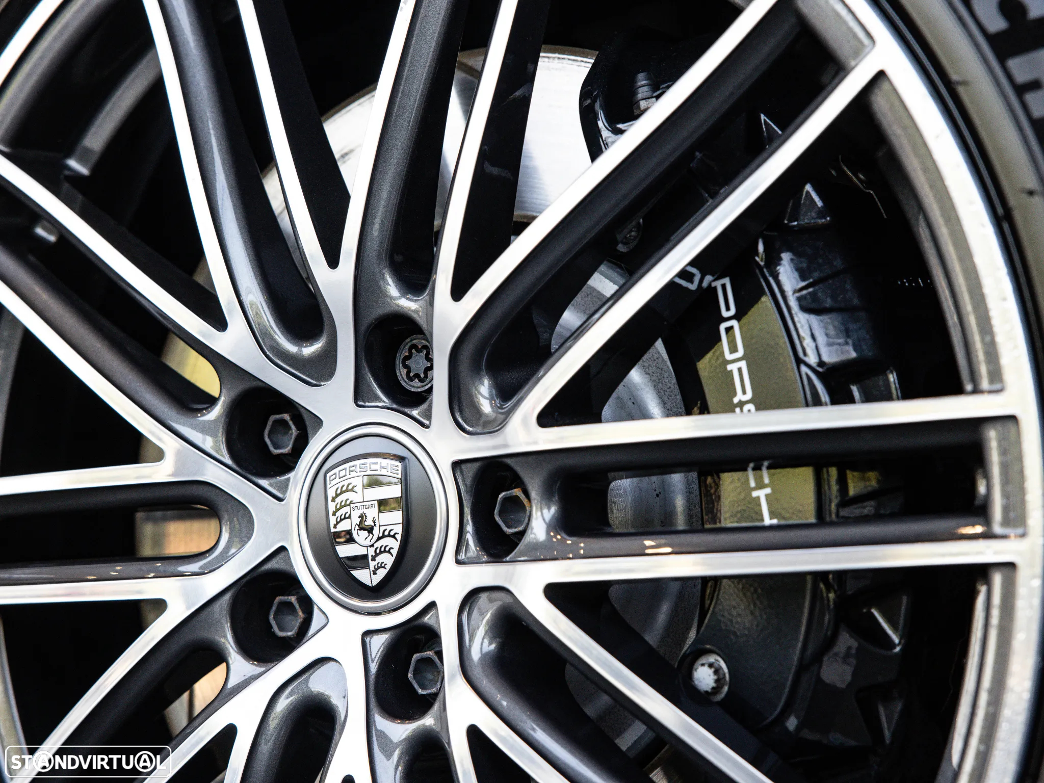 Porsche Panamera Sport Turismo 4S E-Hybrid - 21