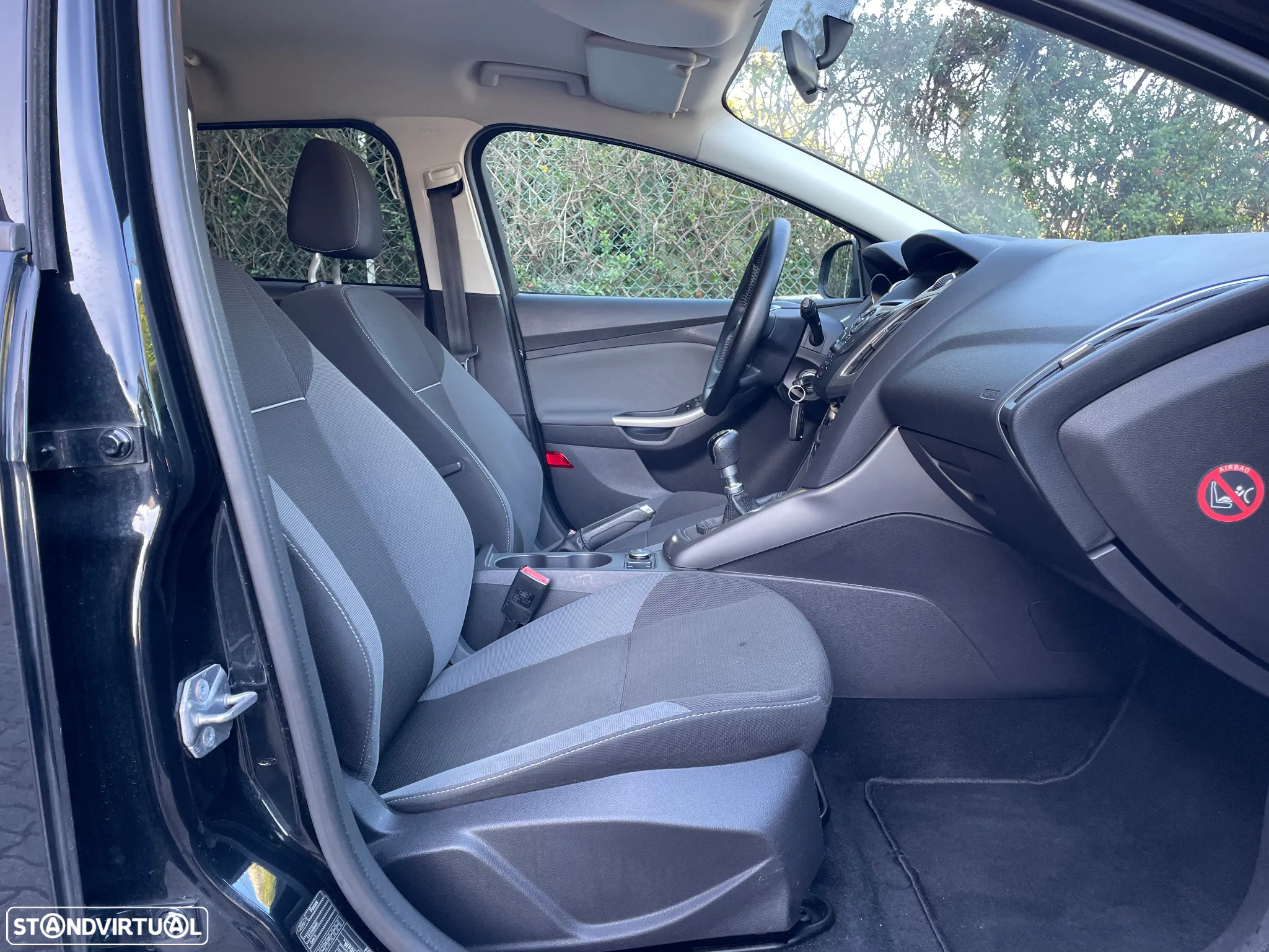 Ford Focus SW 1.0 EcoBoost S&S TITANIUM - 23