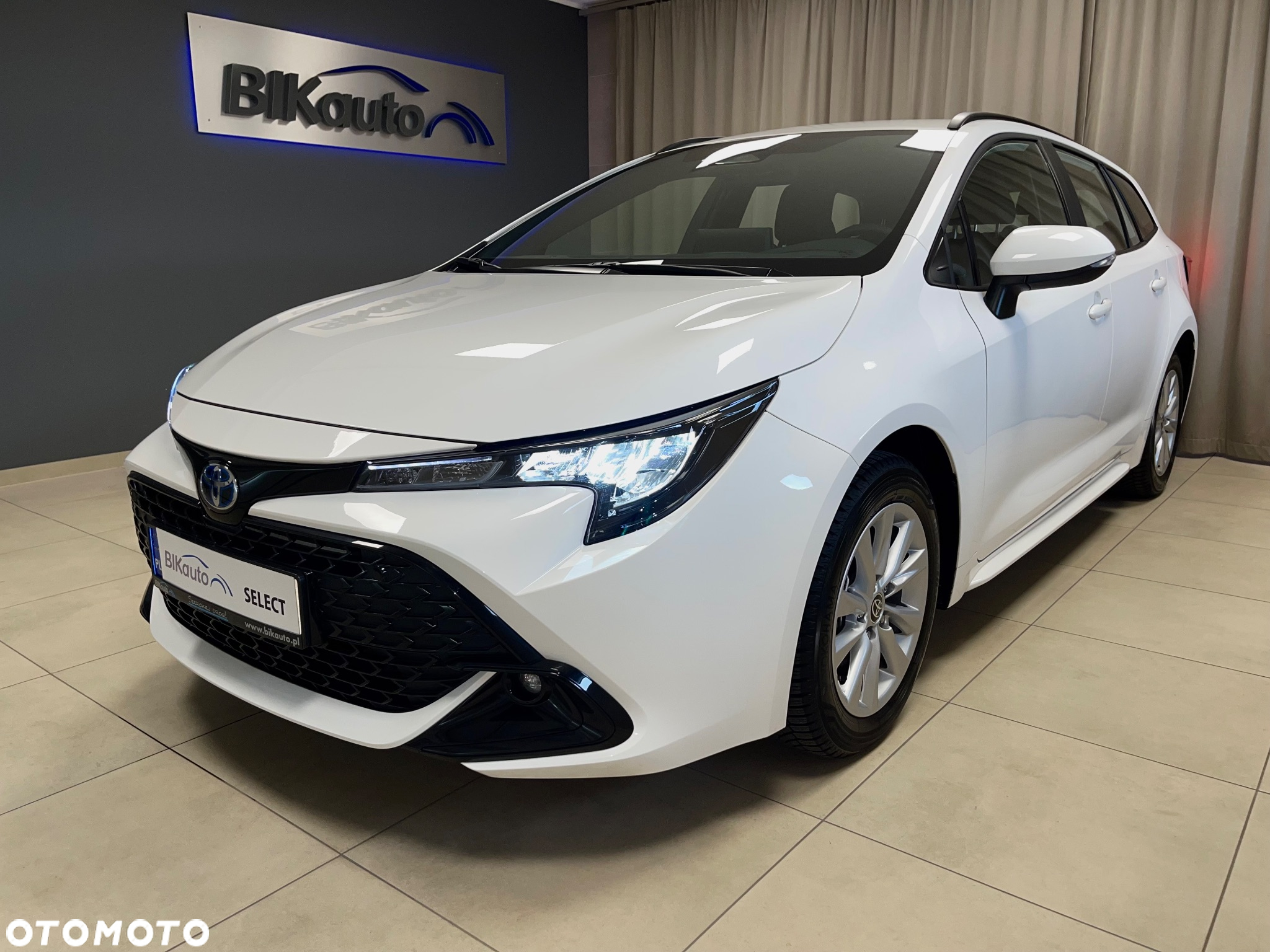 Toyota Corolla 1.8 Hybrid Comfort - 2