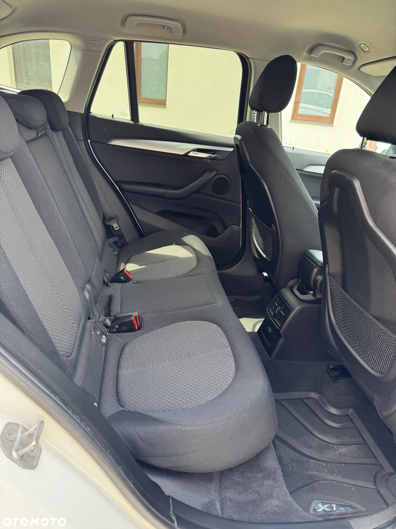 BMW X1 xDrive20d Advantage - 9