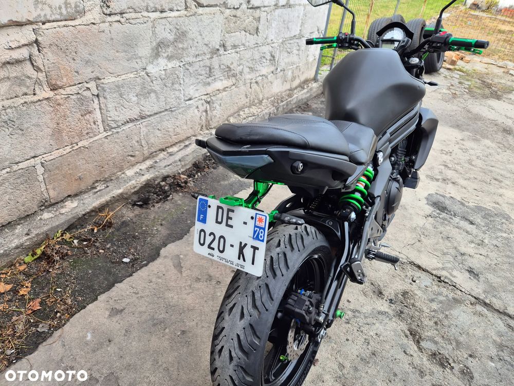 Kawasaki ER - 8