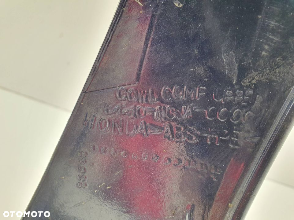 CZACHA OBUDOWA PRZÓD LAMPY HONDA CBR 929 - 2