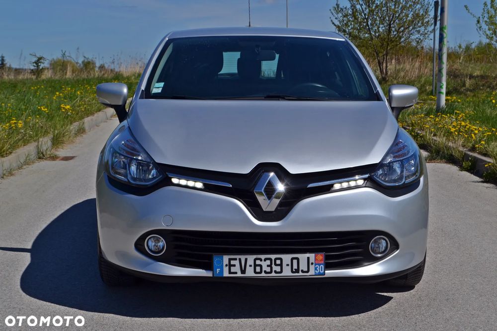 Renault Clio - 12