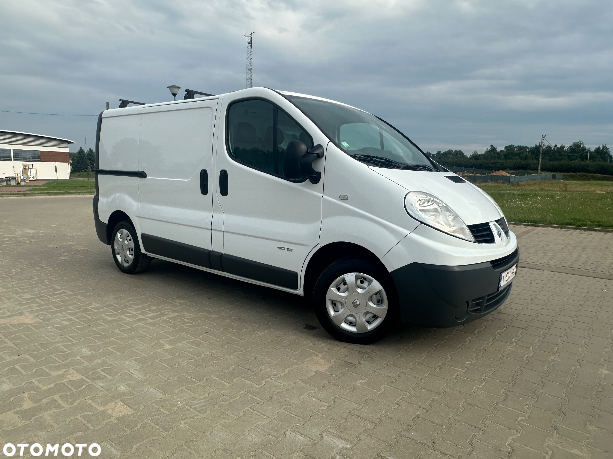 Renault Trafic - 8