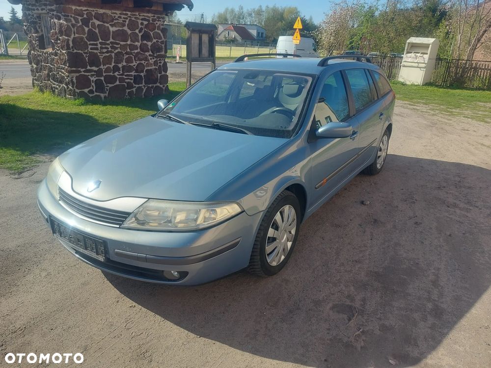 Renault Laguna - 1