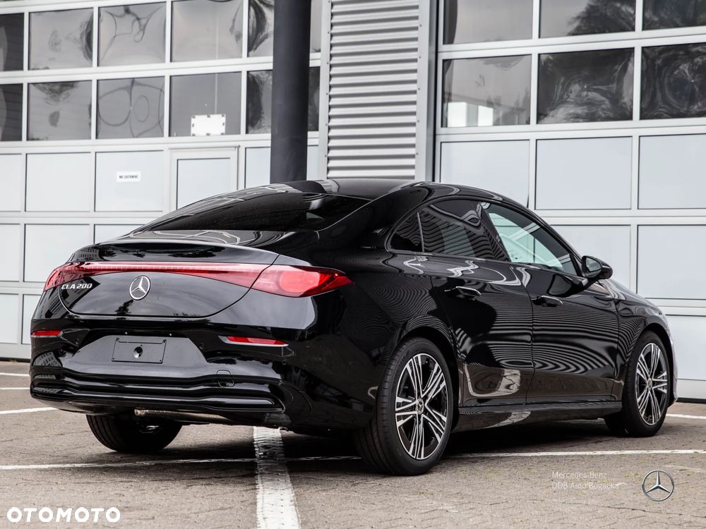 Mercedes-Benz CLA 200 mHEV 8G-DCT - 6
