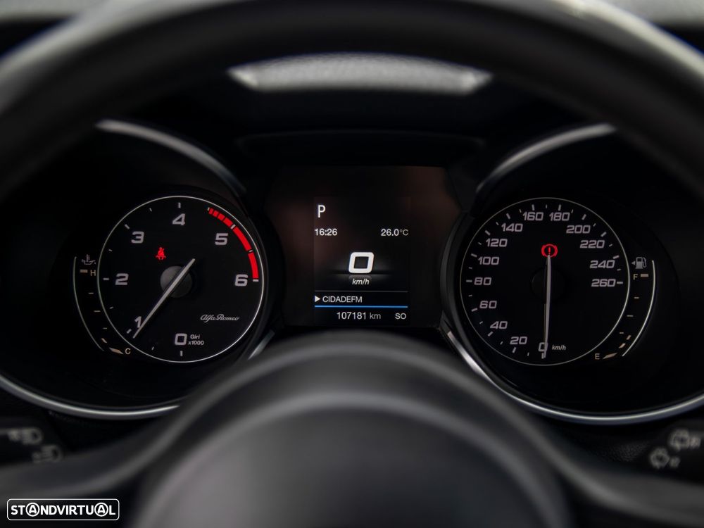 Alfa Romeo Stelvio 2.2 D Super AT8 - 23
