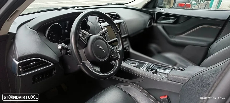 Jaguar F-Pace 2.0 i4D Prestige AWD Aut. - 11