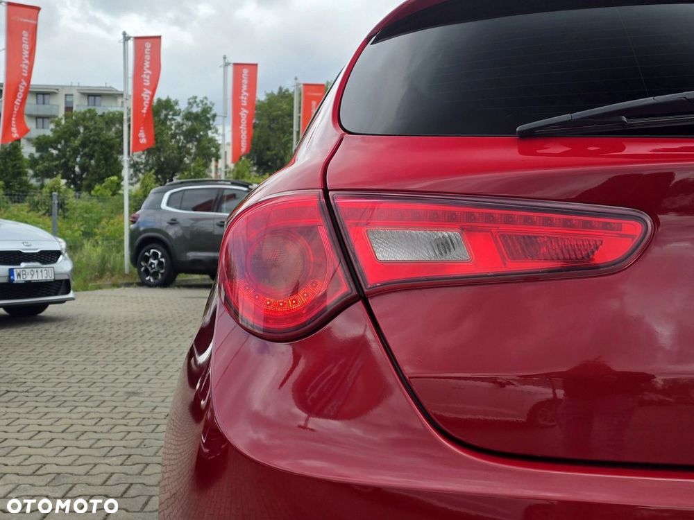 Alfa Romeo Giulietta 1750 TBi QV TCT - 9