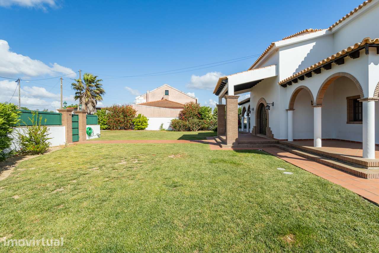 Quinta T4 com piscina, na Rondulha, Vila Franca de Xira - Grande imagem: 3/60