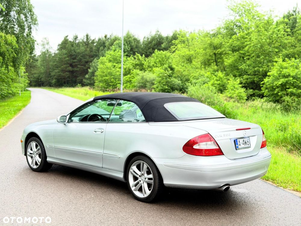 Mercedes-Benz CLK - 8