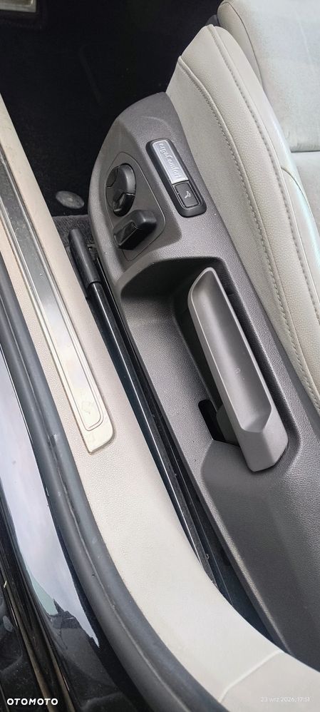 Volkswagen Arteon 2.0 TDI SCR Elegance DSG - 17