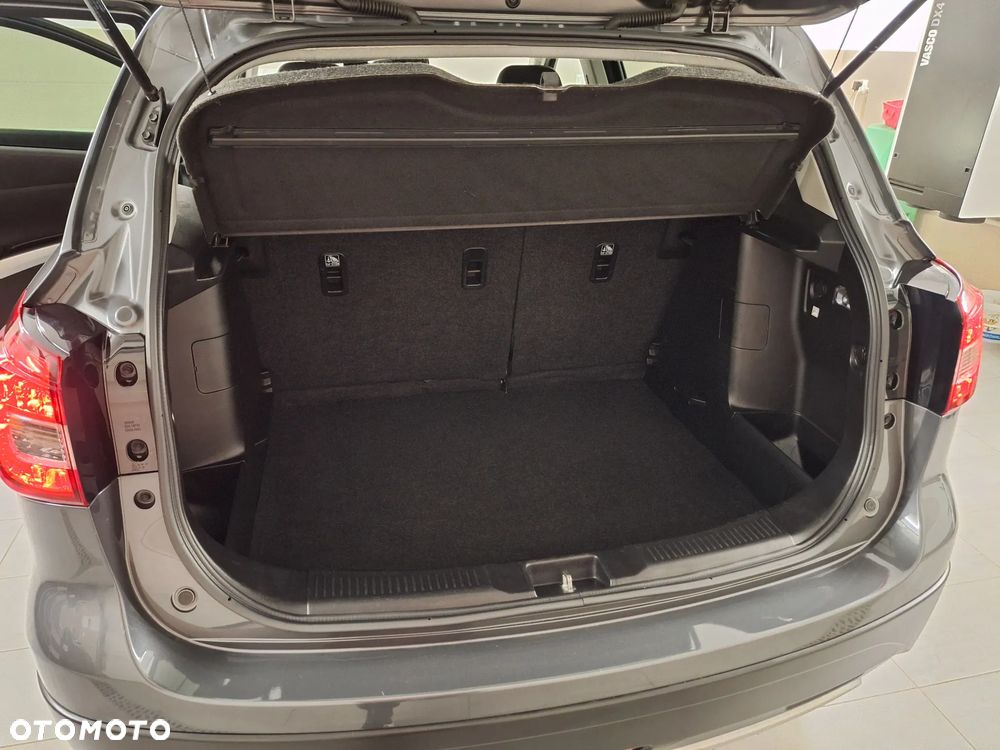 Suzuki SX4 S-Cross - 24