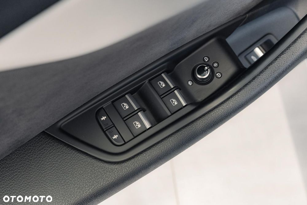 Audi S4 Limousine - 32