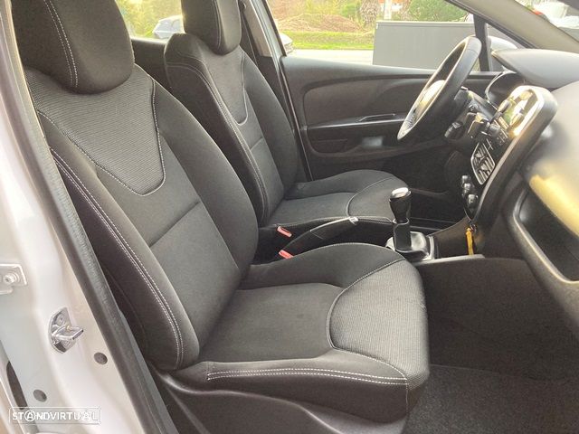 Renault Clio 1.5 dCi Zen - 28