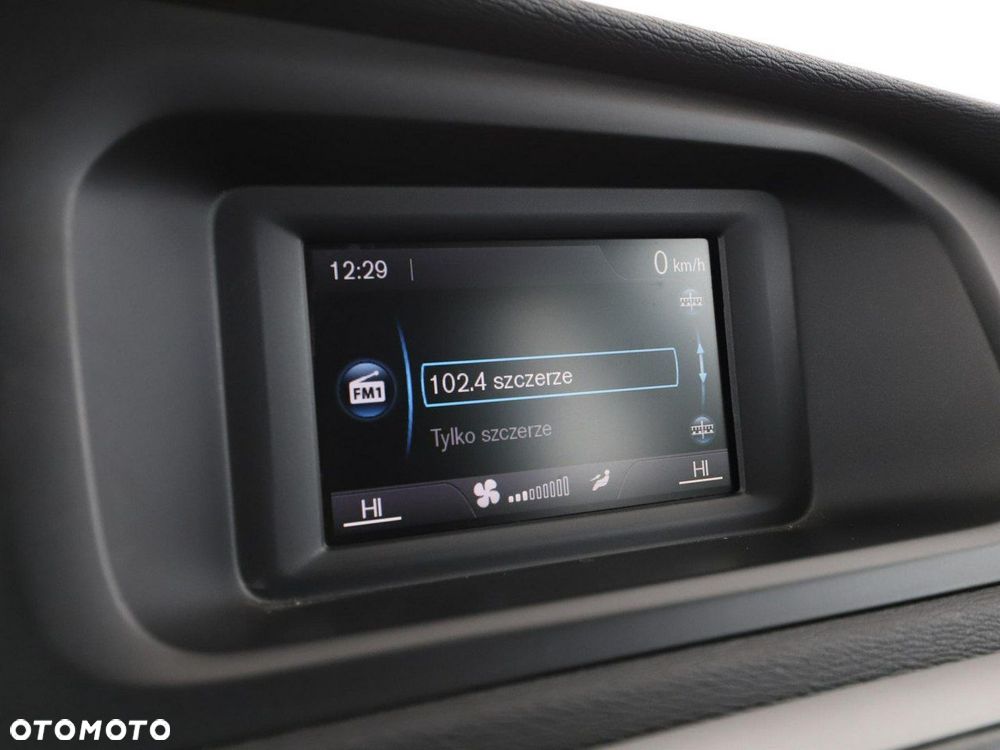 Volvo V40 D2 Kinetic - 24