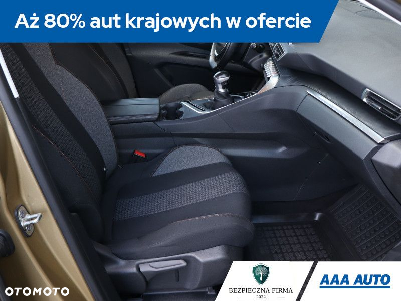 Peugeot 3008 - 10