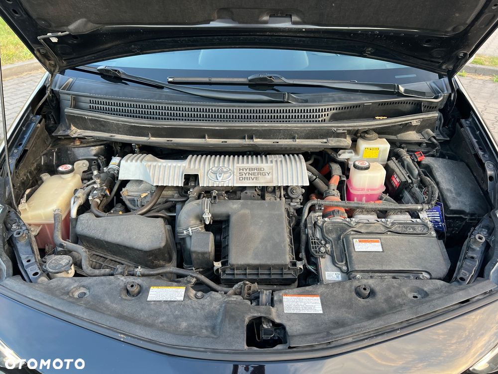 Toyota Prius+ Hybrid 135 Premium - 8