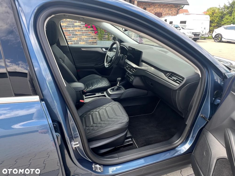 Ford Focus 1.0 EcoBoost Titanium X - 15