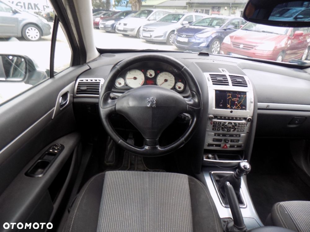 Peugeot 407 - 6