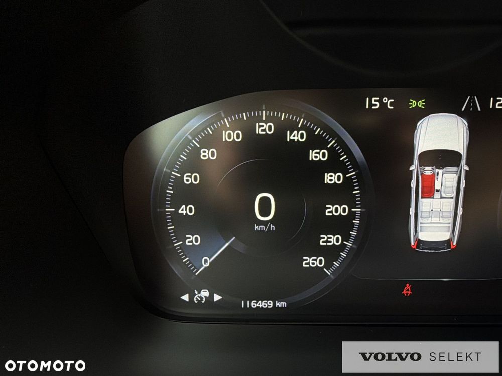 Volvo V90 Cross Country - 17