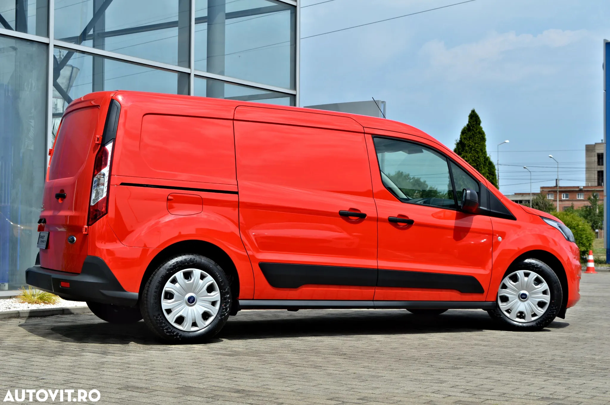 Ford Transit Connect - 9