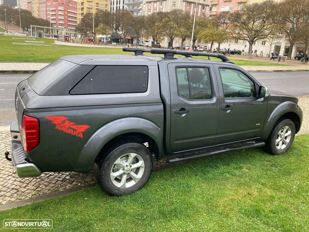 Nissan Navara 2.5 dCi CD LE Hi-Tech 4WD - 26