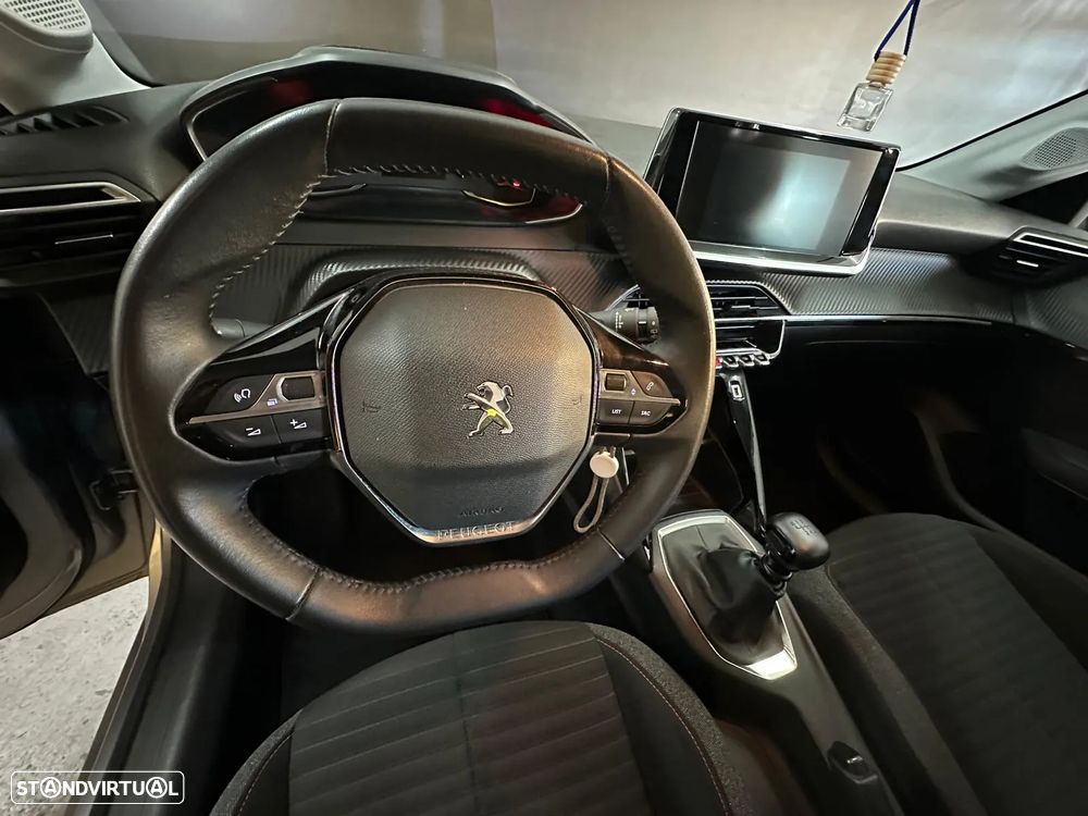 Peugeot 208 1.2 PureTech Active Pack - 7