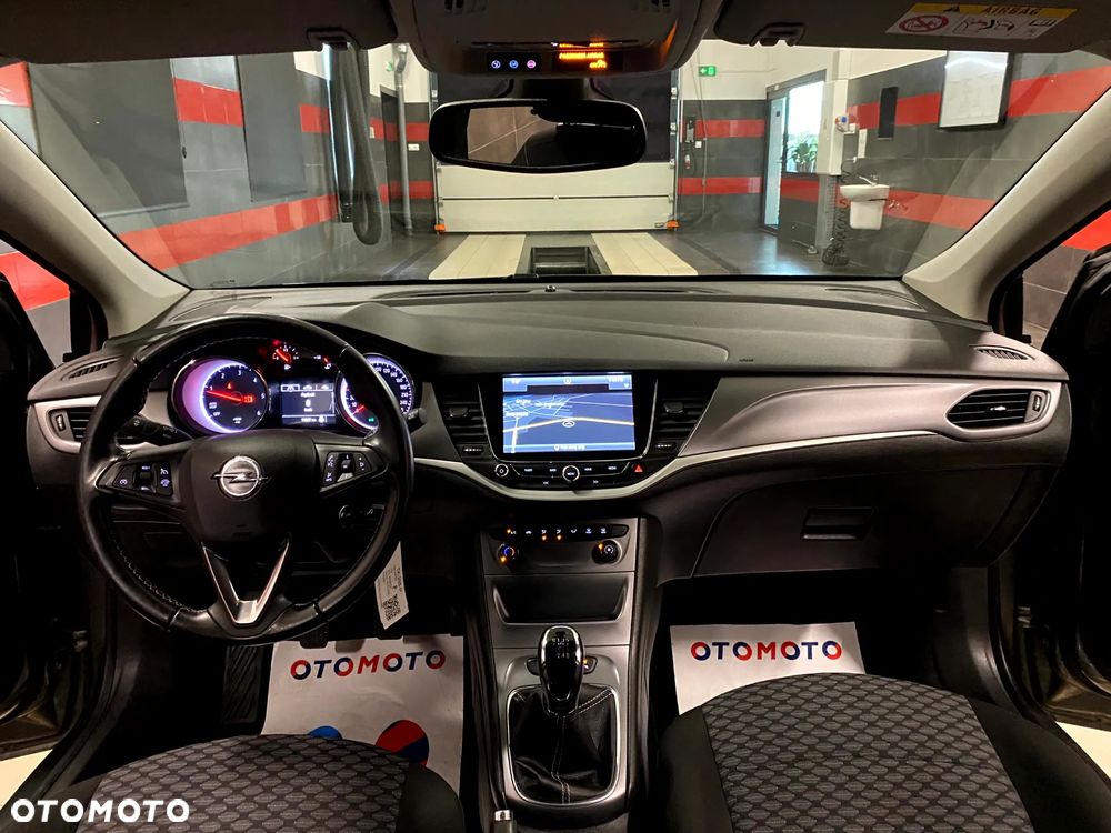 Opel Astra 1.6 D (CDTI) Start/Stop Innovation - 16