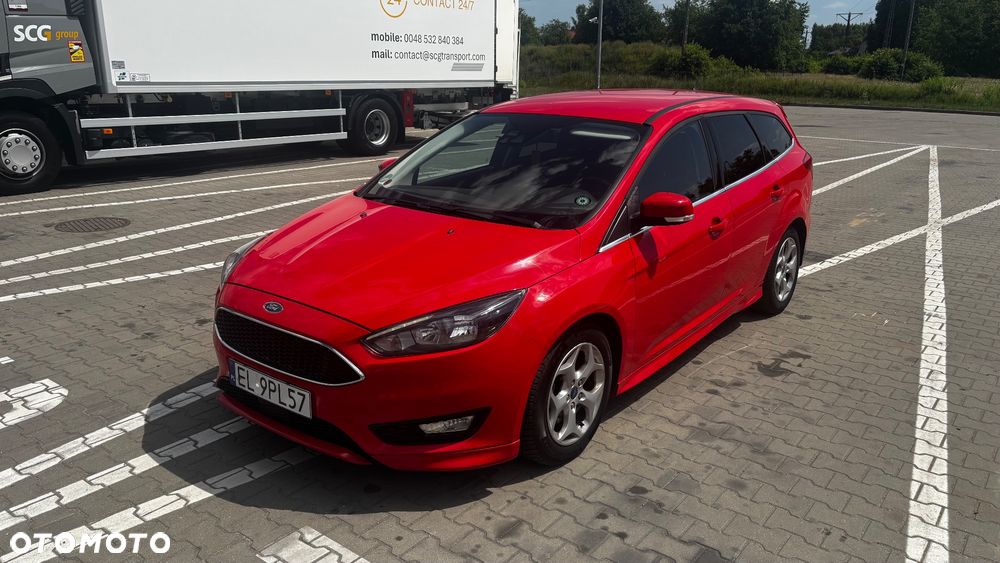 Ford Focus 1.5 TDCi ST-Line Red - 2