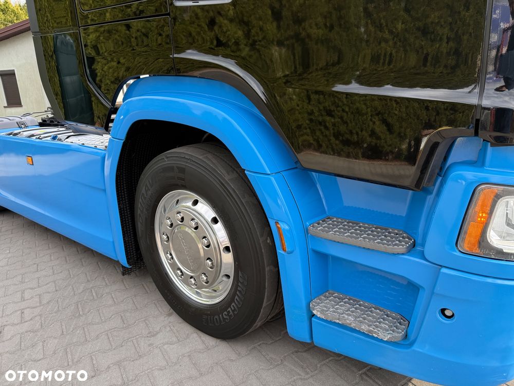 Scania - 18
