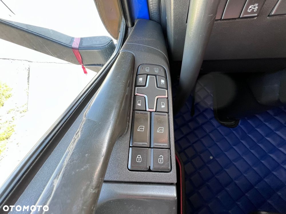 Volvo FH - 18