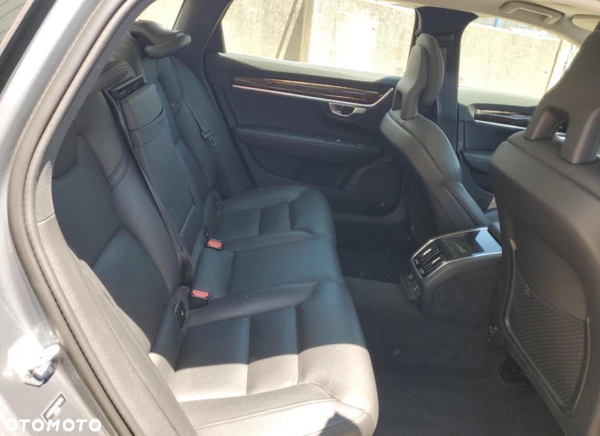 Volvo S90 - 8