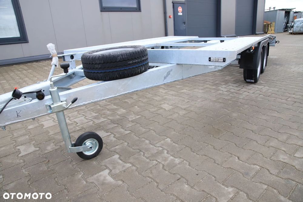 Inny Gala TAURUS T5027SL 5 x 2.05 m DMC 2700kg Koła 195R13C - 19